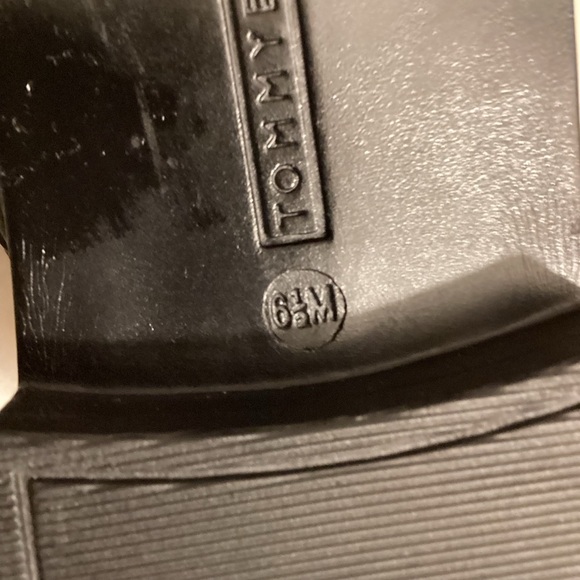 NWOT Tommy Hilfiger Rezin 2 Women’s Black Ankle Boots Size 6.5 - Picture 5 of 5